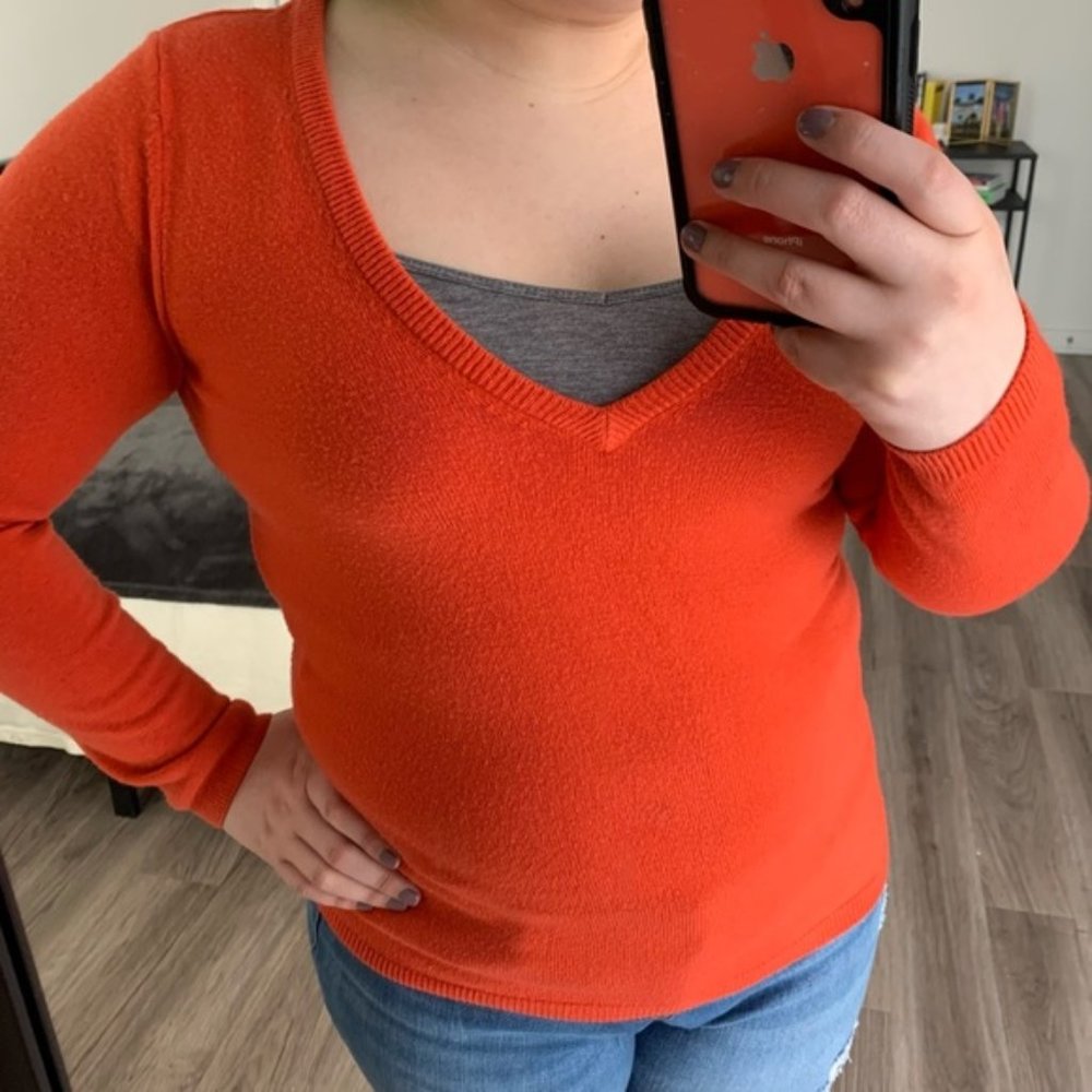 Longsleeve V Neck Orange Sweater Size Medium